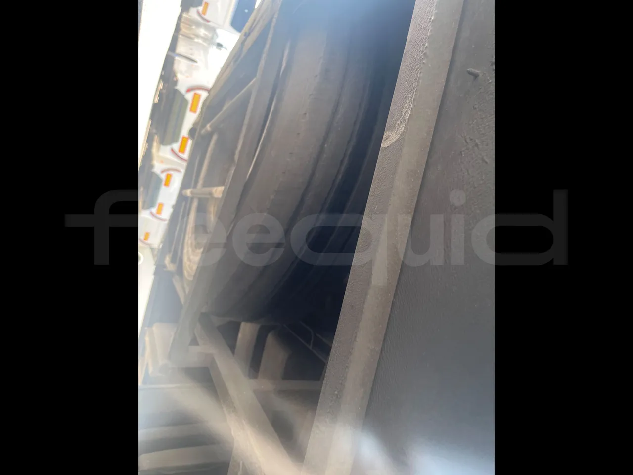 Volvo B12B 6X2 - EUR4 - 338kW -14.995m - spare wheel