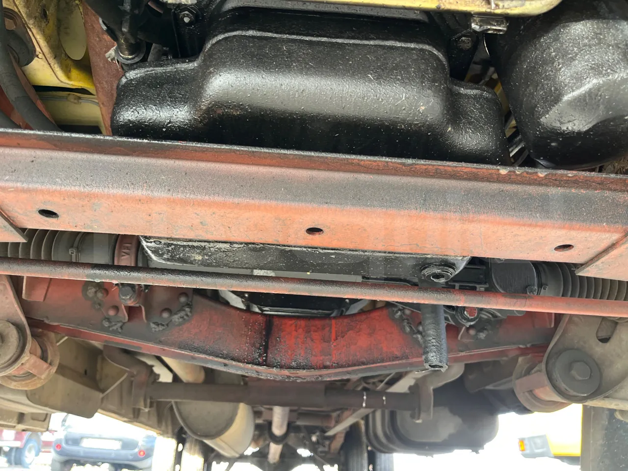 Iveco Turbo Daily A45E10 - EUR2 - 76kW - 6.880 - engine without protection