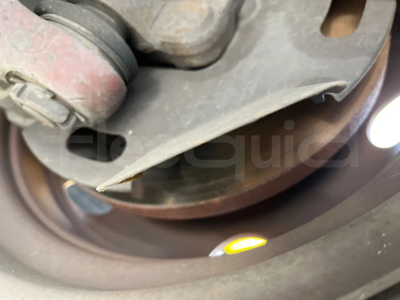 Iveco Turbo Daily A45E10 - EUR2 - 76kW - 6.880 - front discs right