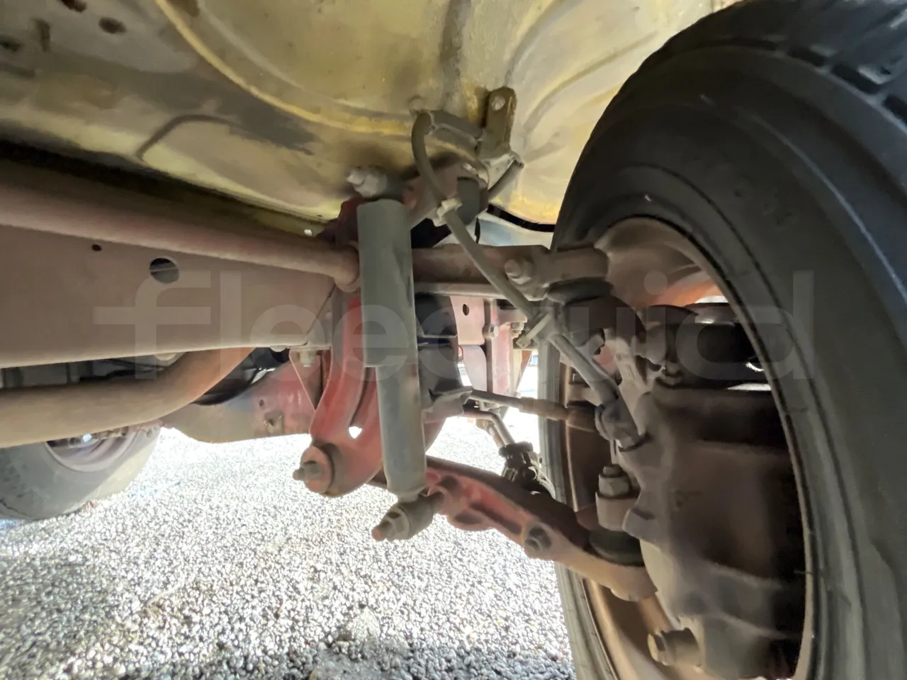 Iveco Turbo Daily A45E10 - EUR2 - 76kW - 6.880 - front shock absorbers left