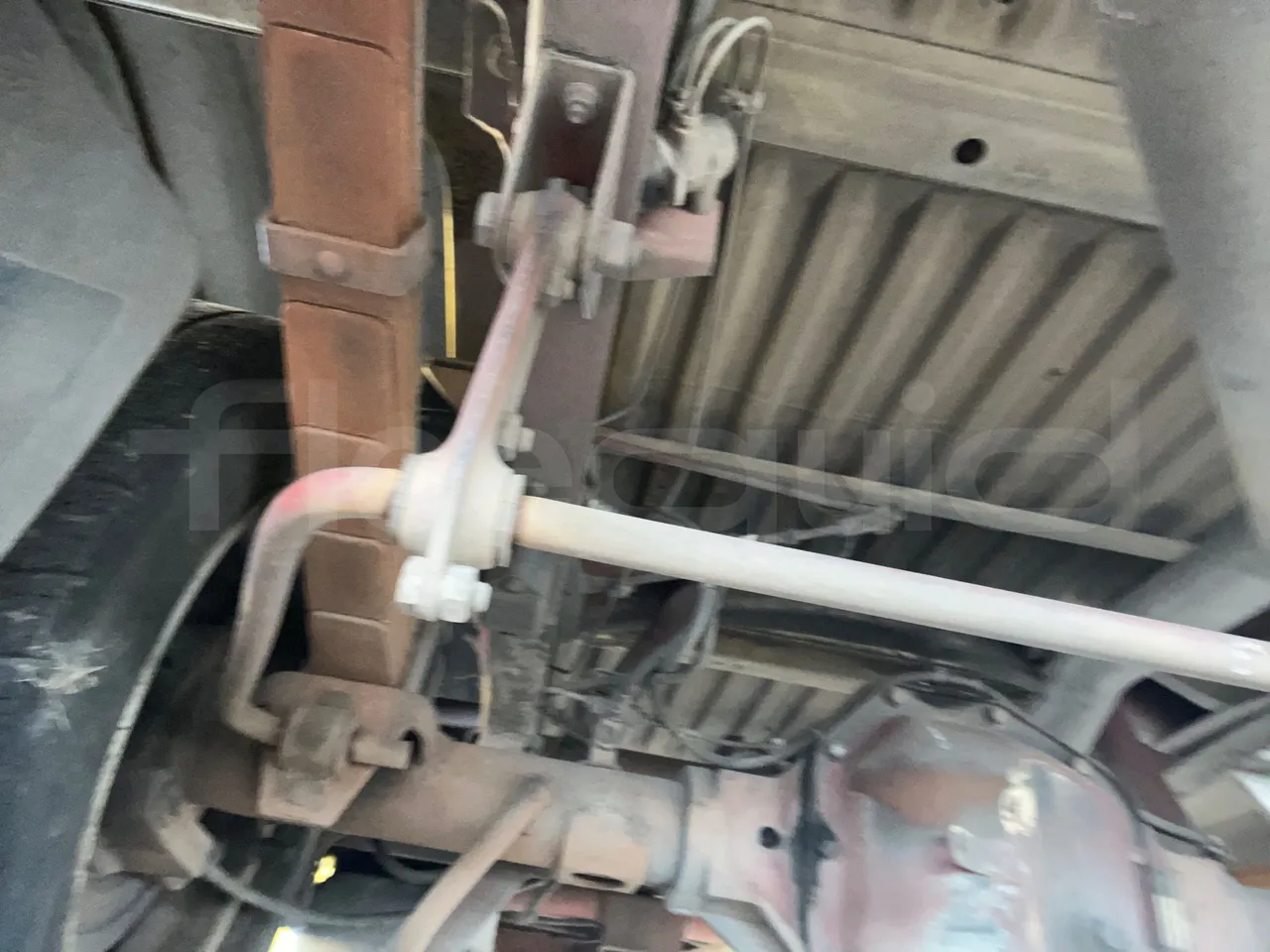 Iveco Turbo Daily A45E10 - EUR2 - 76kW - 6.880 - axle 2 shock absorbers 1 left