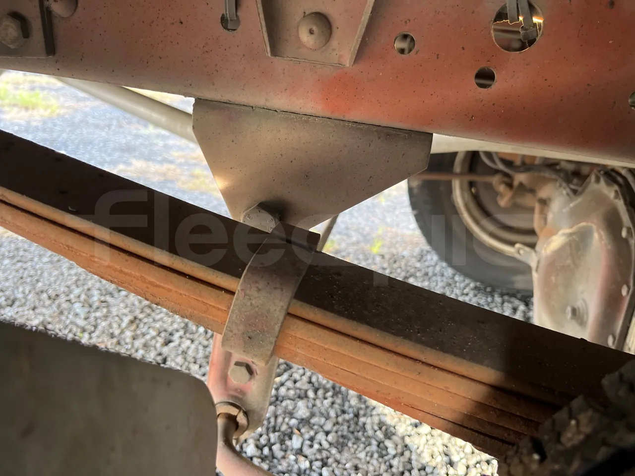 Iveco Turbo Daily A45E10 - EUR2 - 76kW - 6.880 - axle 2 shock absorbers 2 left