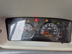 Isuzu Novo S801 - Euro5 - 140kw - 7.270mt - dashboard lights on