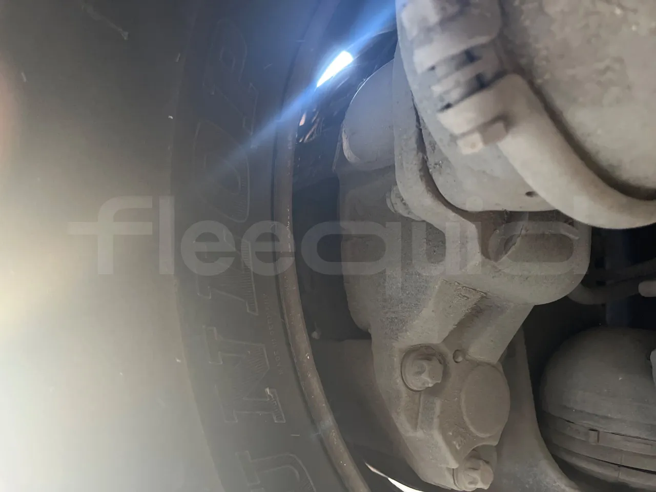 Iveco Citelis PS09D5/A/87 - Euro5 - 200kW - 11.990mt - front brake calipers right