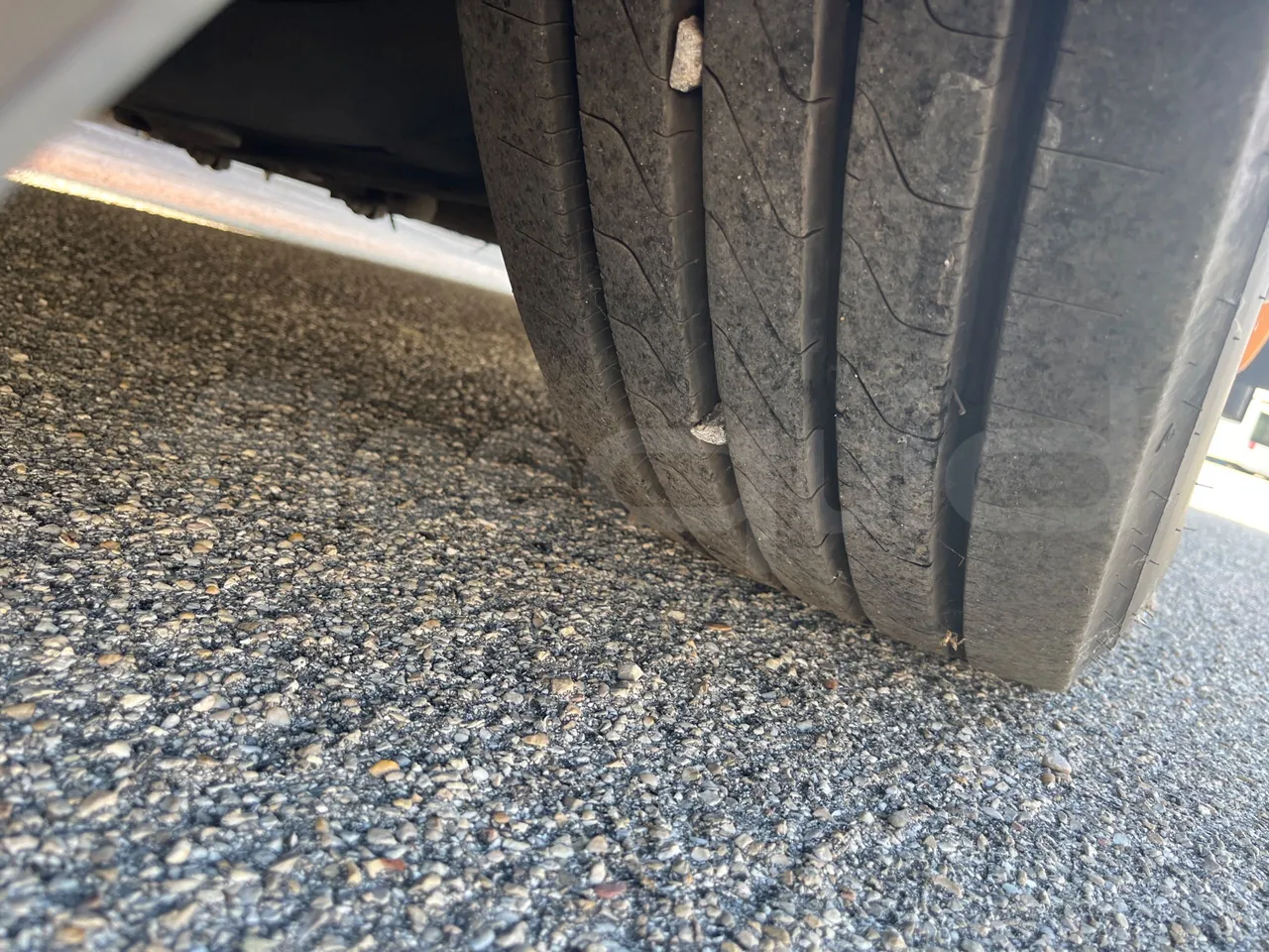 Iveco Citelis PS09D5/A/87 - Euro5 - 200kW - 11.990mt - tread condition front tires right