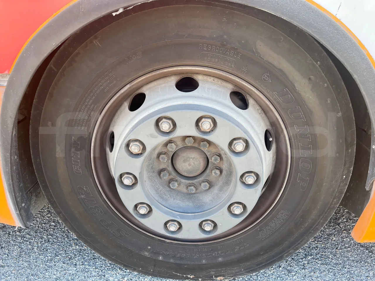 Iveco Citelis PS09D5/A/87 - Euro5 - 200kW - 11.990mt - front left tire measurements