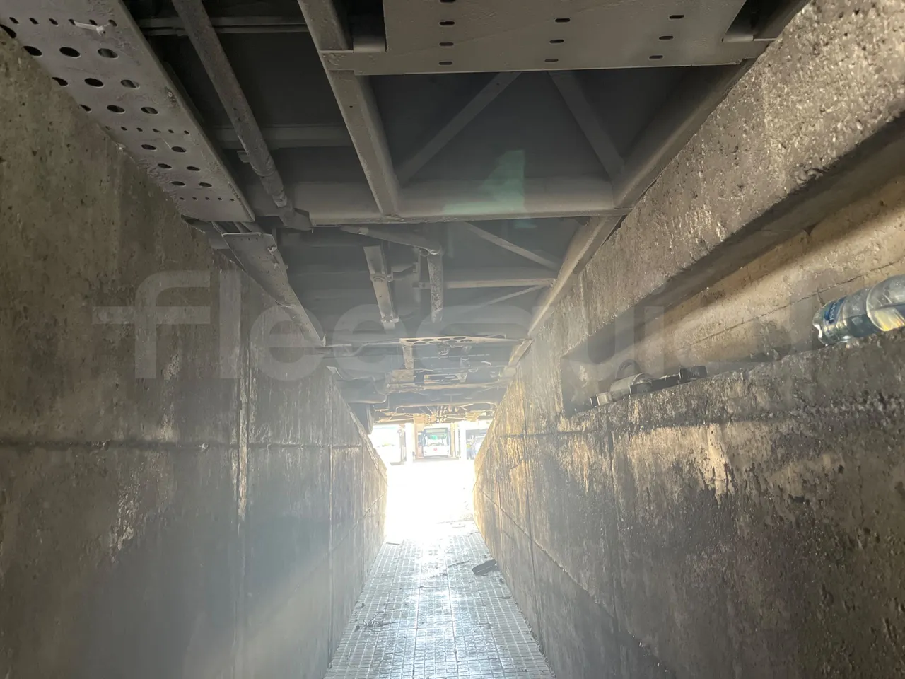 Iveco Citelis PS09D5/A/87 - Euro5 - 200kW - 11.990mt - central undercarriage photo