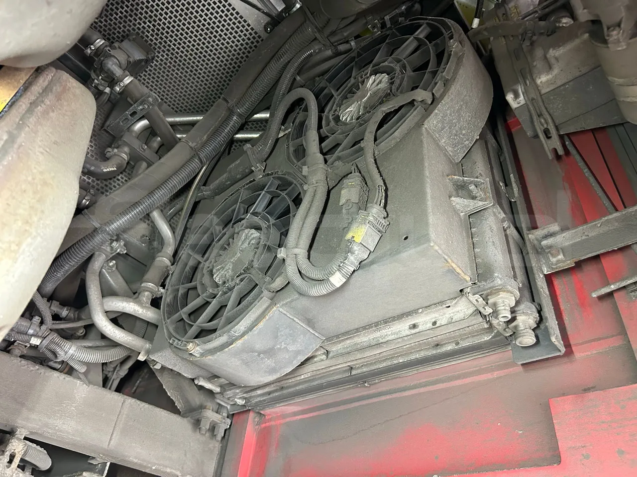 Volvo Unvi - Image