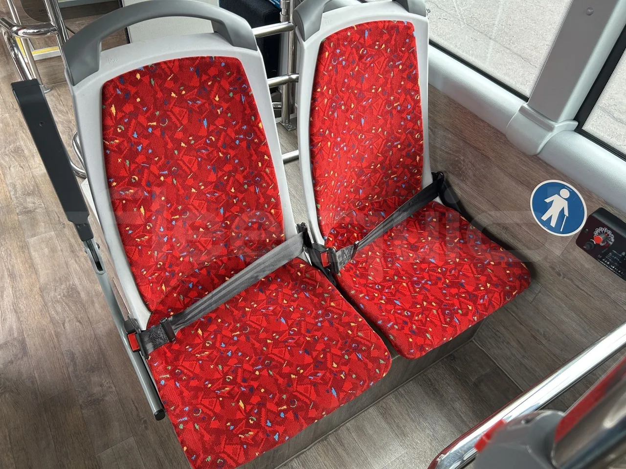 Volvo Unvi - Seats
