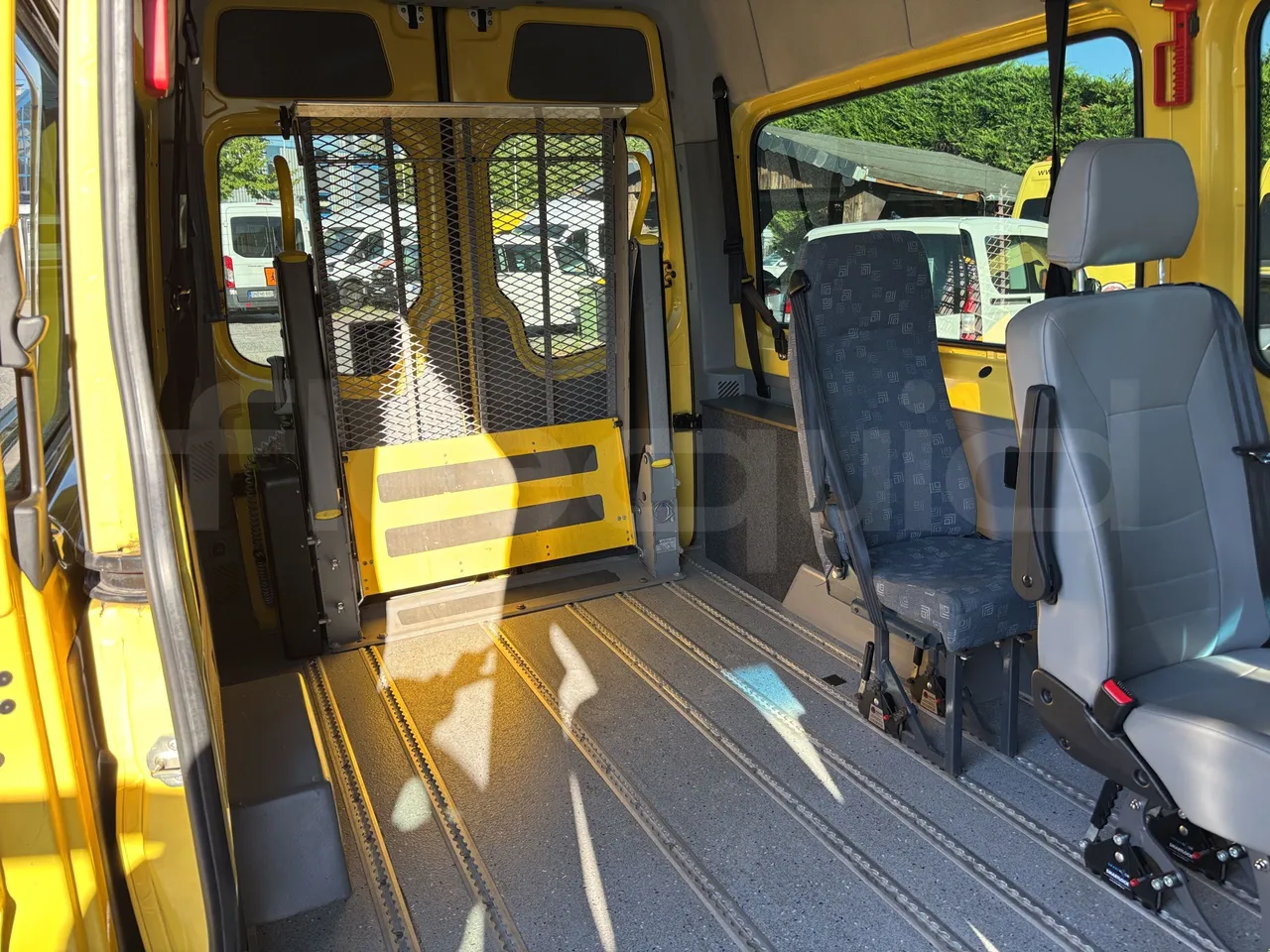 Mercedes-Benz Sprinter - Disabled Area