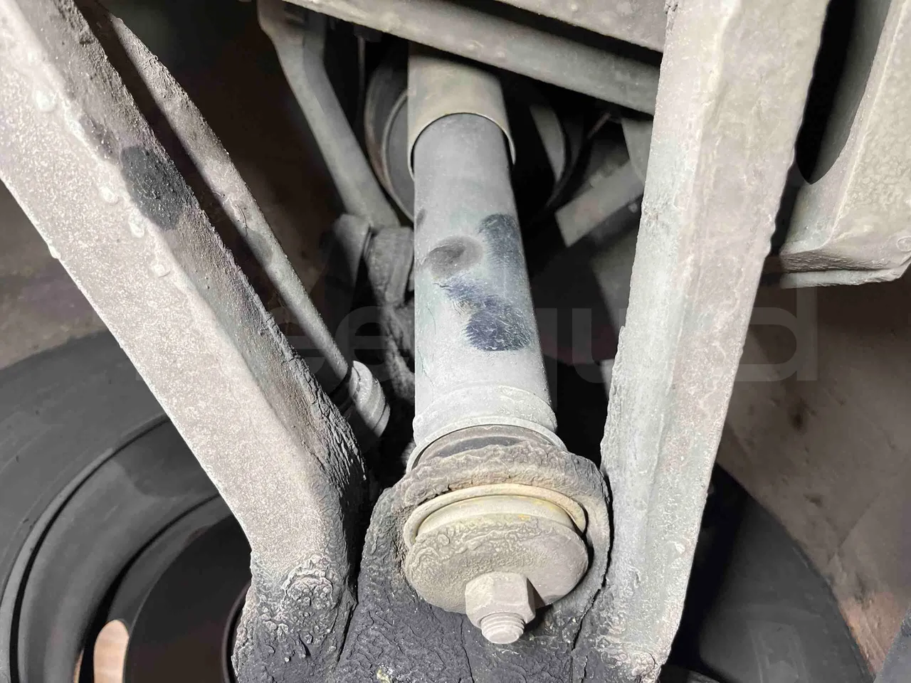 Mercedes-Benz Citaro O530 - Euro4 - 210kW - 11.950m - front shock absorbers left