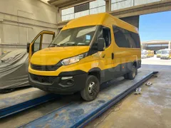 Iveco Daily 50C14N - EUR6 - 100kW - 6,048m - 3/4 front left (mandatory for bus to scrap)