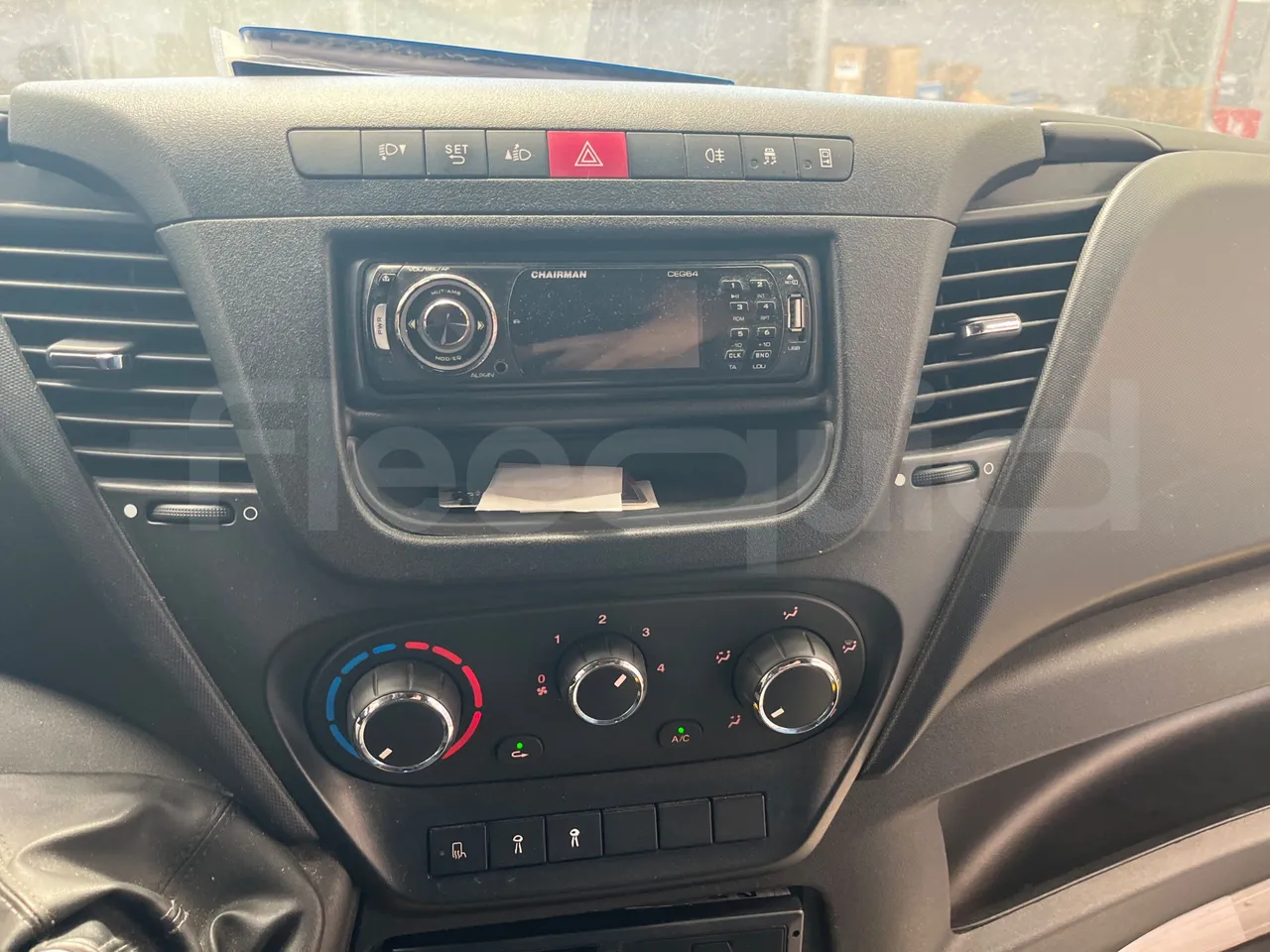 Iveco Daily 50C14N - EUR6 - 100kW - 6,048m - onboard devices 2