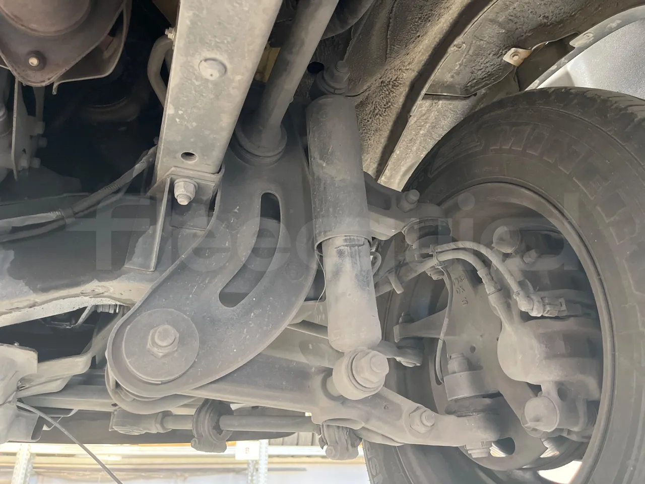 Iveco Daily 50C14N - EUR6 - 100kW - 6,048m - front air springs right