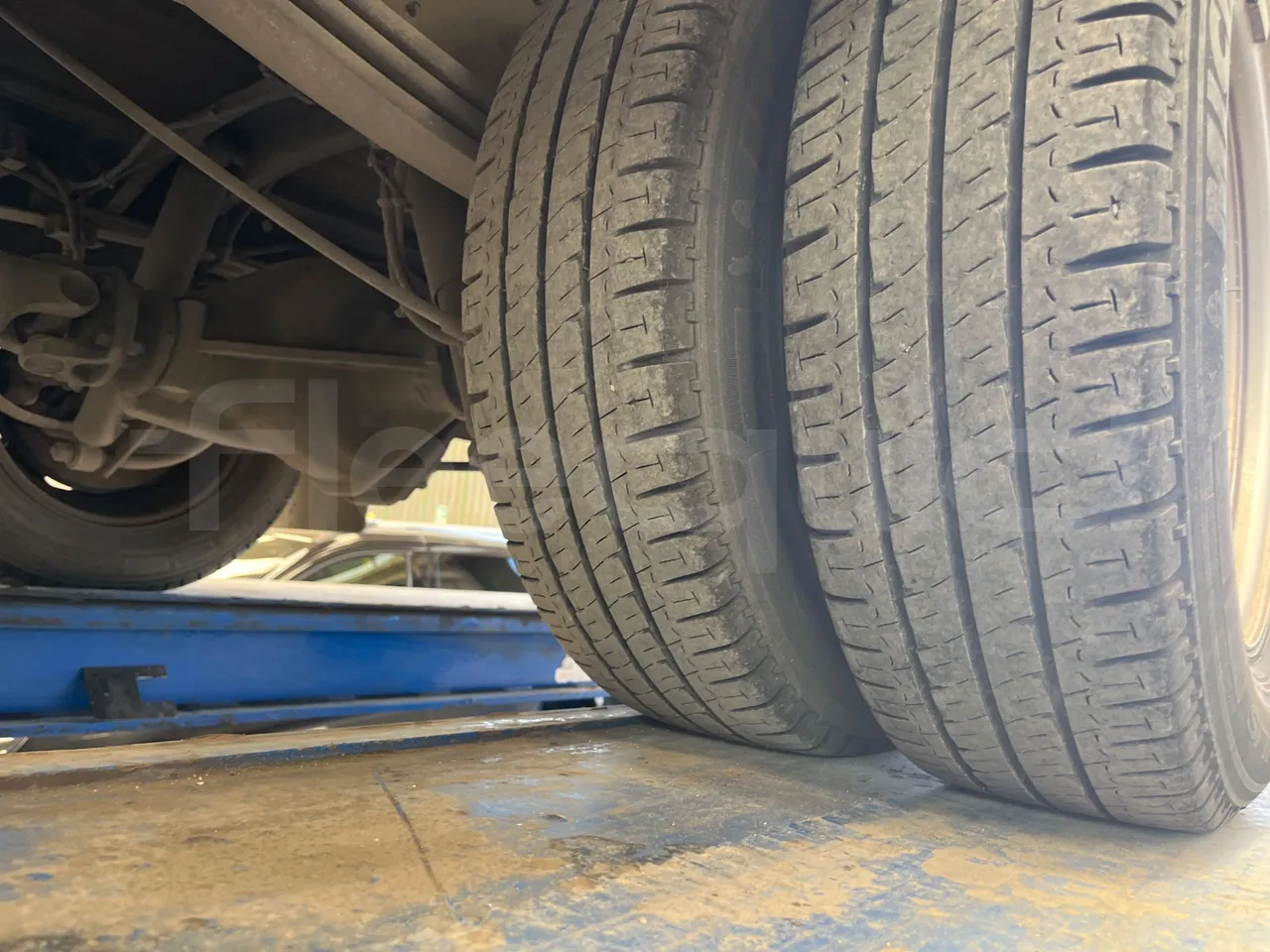 Iveco Daily 50C14N - EUR6 - 100kW - 6,048m - tread condition second axle tires left