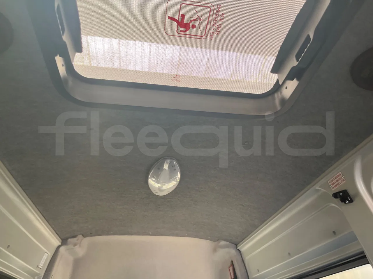 Iveco Daily 50C14N - EUR6 - 100kW - 6,048m - overhead compartments photo