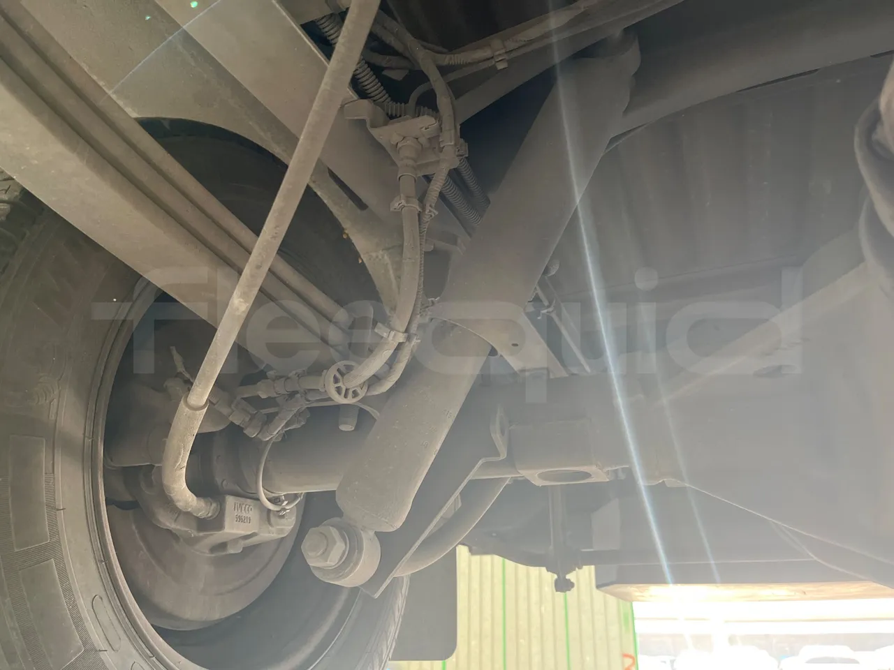 Iveco Daily 50C14N - EUR6 - 100kW - 6,048m - axle 2 shock absorbers 1 right