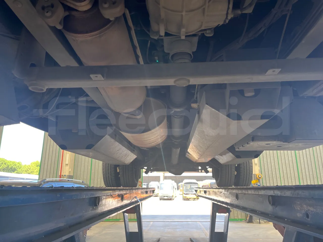 Iveco Daily 50C14N - EUR6 - 100kW - 6,048m - central undercarriage photo