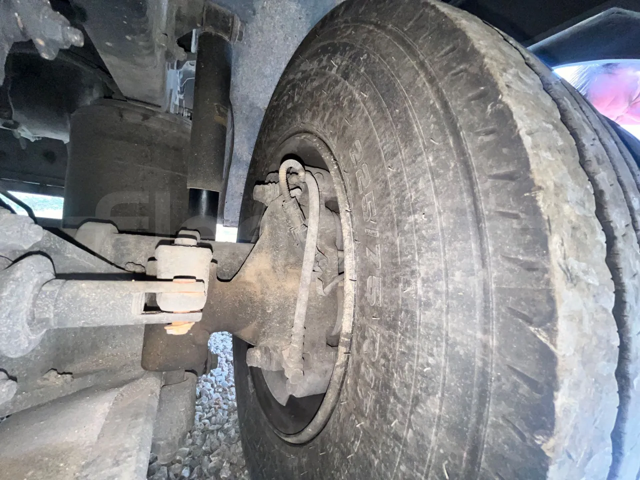 Iveco Andecar IV2 VII.4 - EUR4 - 160kW - 8.56m - front brake calipers right