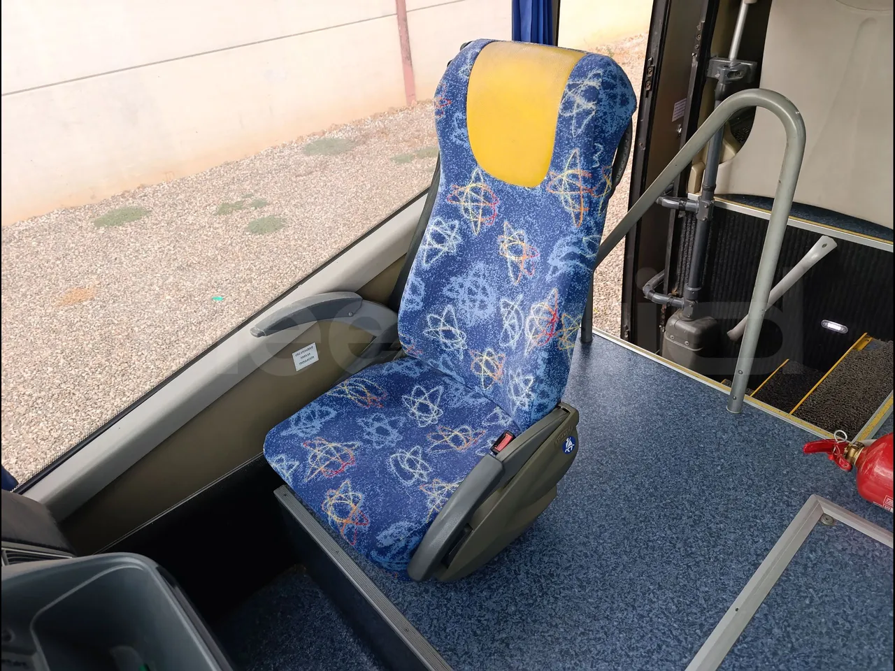 Iveco Andecar IV2 VII.4 - EUR4 - 160kW - 8.56m - hostess seat photo