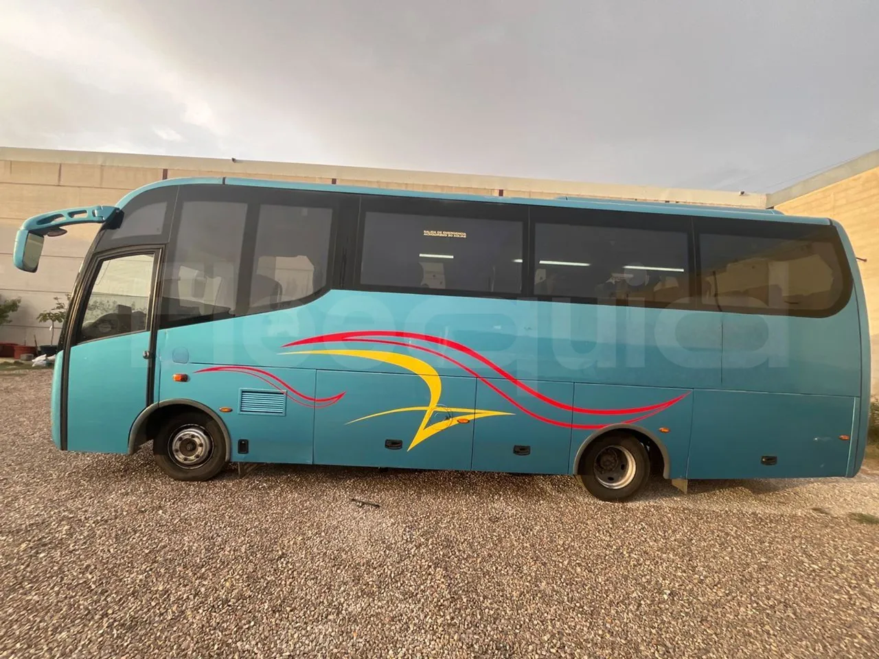 Iveco Andecar IV2 VII.4 - EUR4 - 160kW - 8.56m - left side photo