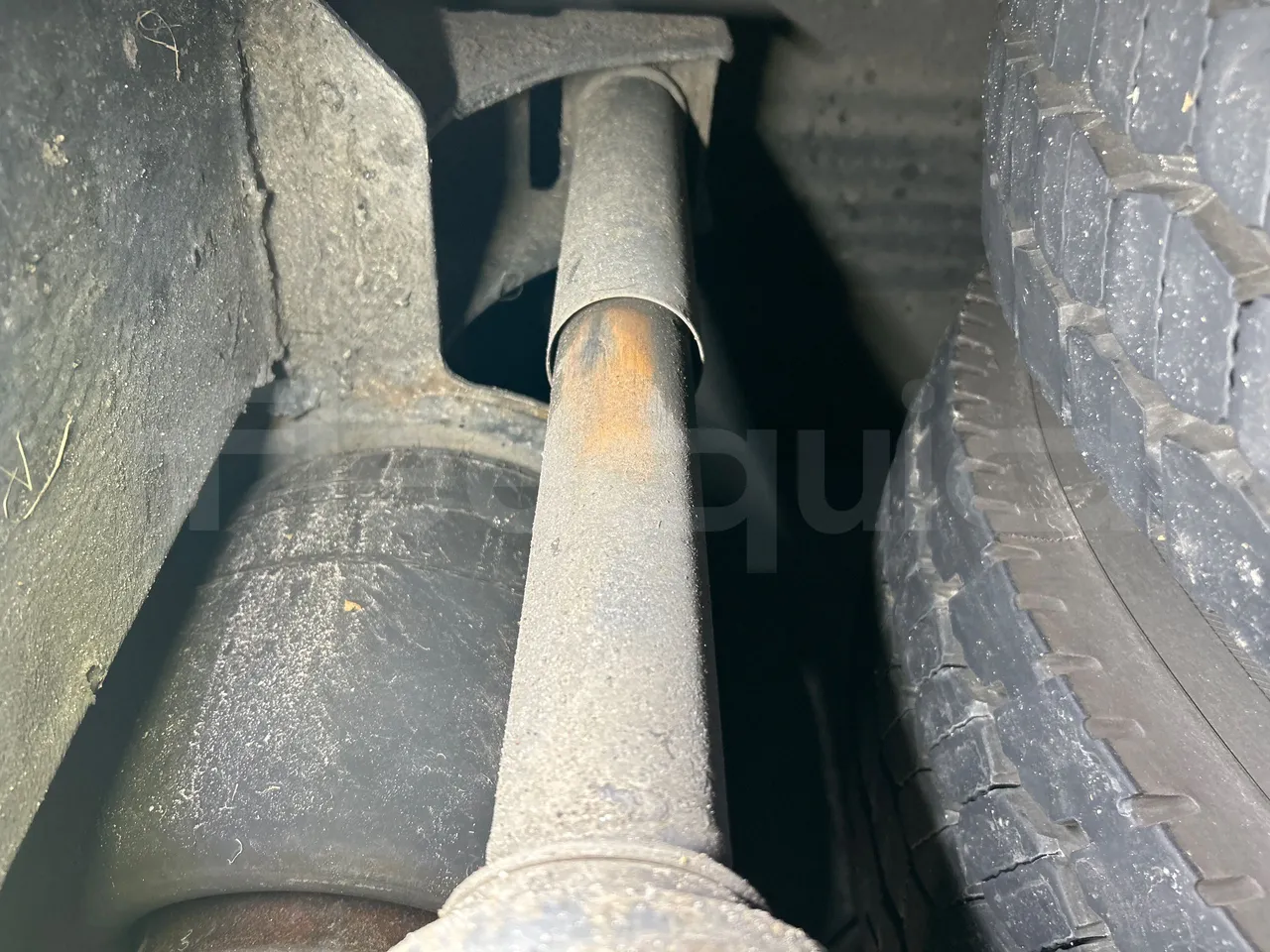 Iveco Magelys SFR2XX QC E8CN - Euro6 - 294Kw - 12,830mt - axel 2 air springs 1 right