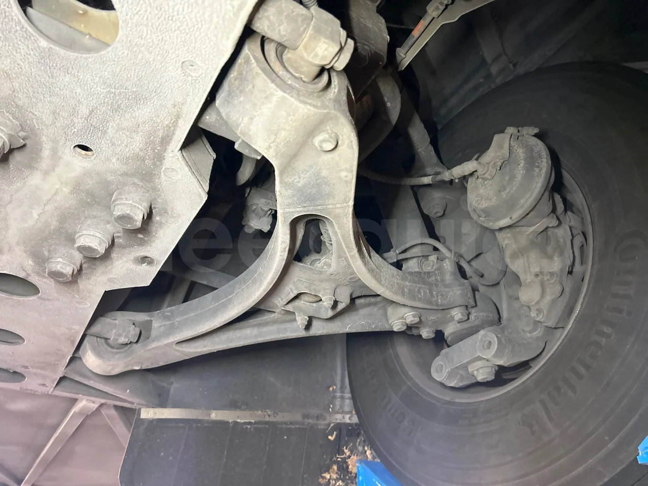 Iveco Magelys SFR2XX QC E8CN - Euro6 - 294Kw - 12,830mt - front axle left side