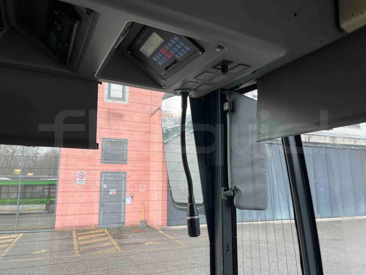 Mercedes-Benz Citaro G 0530 - EUR5 - 260kW - 17.94m - driver microphone accessories photo