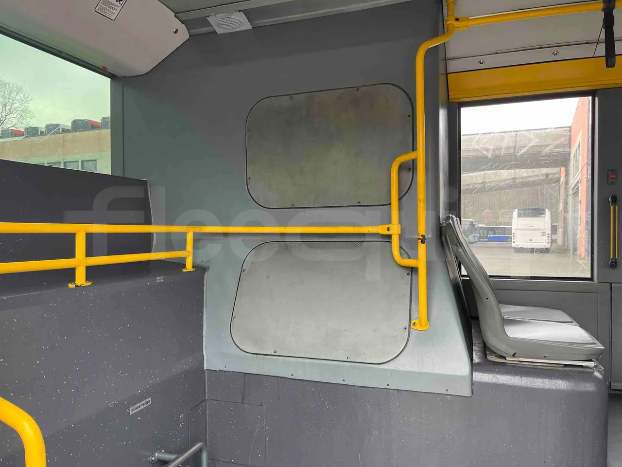 Mercedes-Benz Citaro G 0530 - EUR5 - 260kW - 17.94m - floor hatches photo