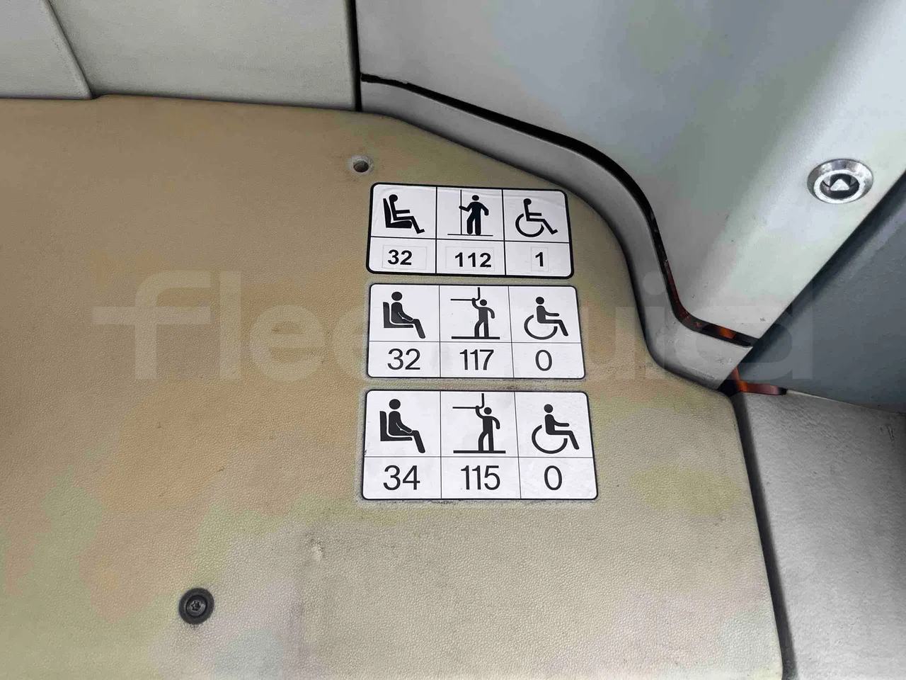 Mercedes-Benz Citaro G 0530 - EUR5 - 260kW - 17.94m - seat plate photo