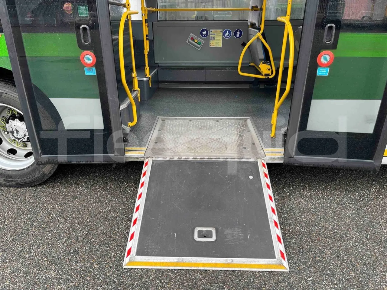 Mercedes-Benz Citaro G 0530 - EUR5 - 260kW - 17.94m - platform open photo