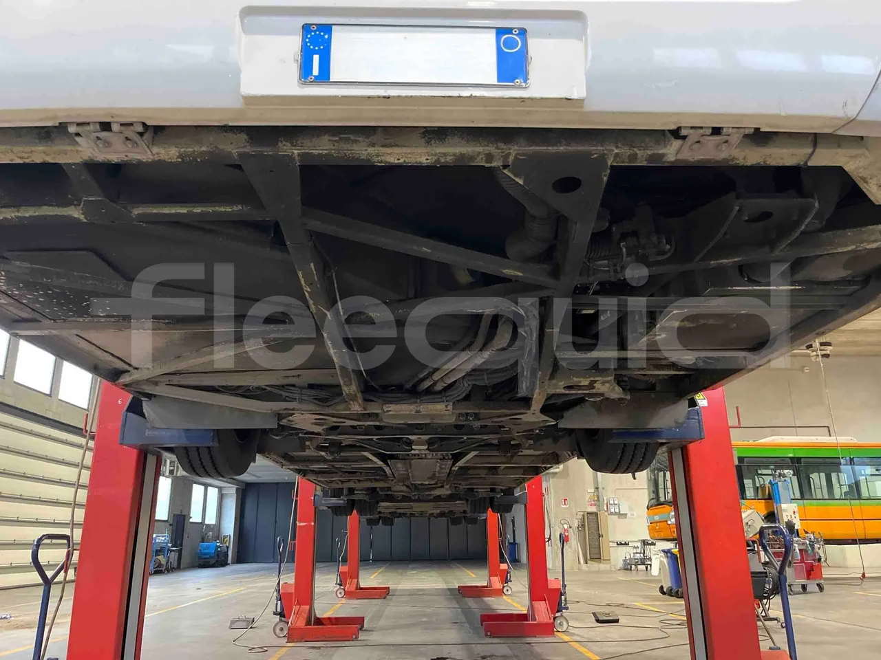 Mercedes-Benz Citaro G 0530 - EUR5 - 260kW - 17.94m - front undercarriage from front