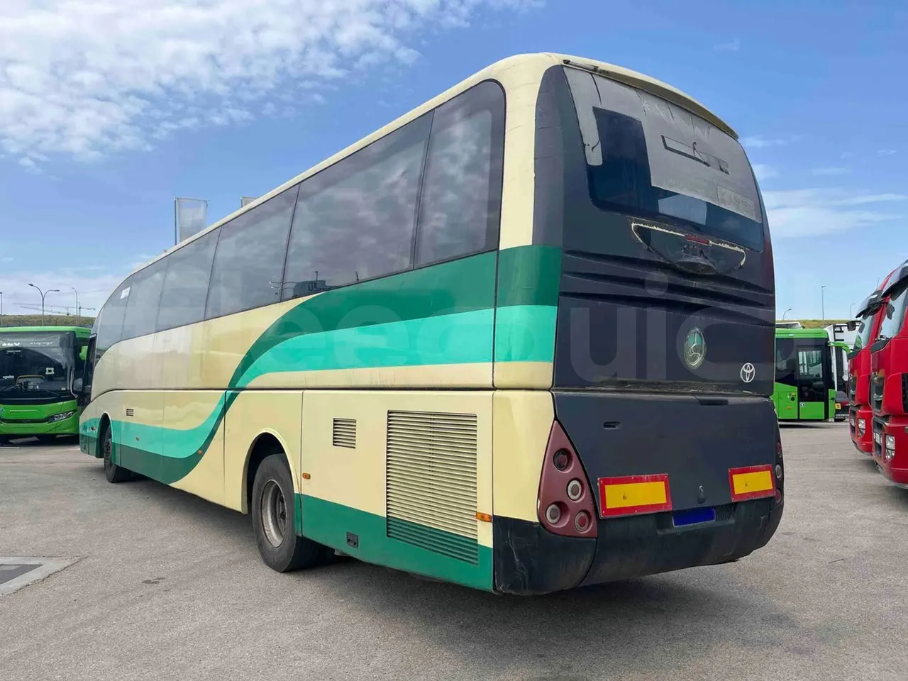 Mercedes-Benz Sideral 2000   A4RE10 - Euro5 - 260kW - 12.975mt - 3/4 left rear side