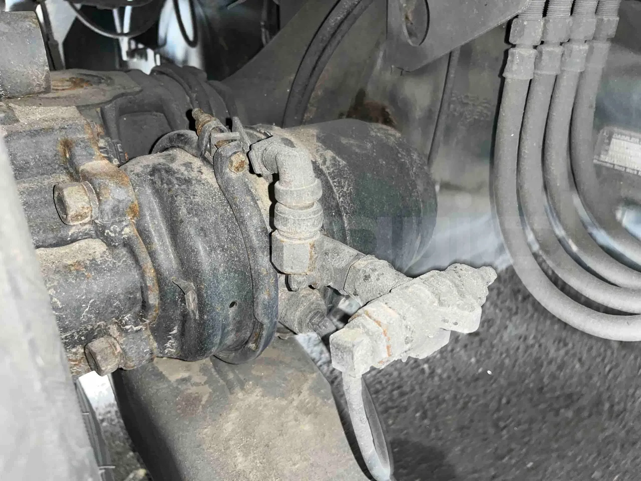 Mercedes-Benz Sideral 2000   A4RE10 - Euro5 - 260kW - 12.975mt - axle 2 caliper brakes left