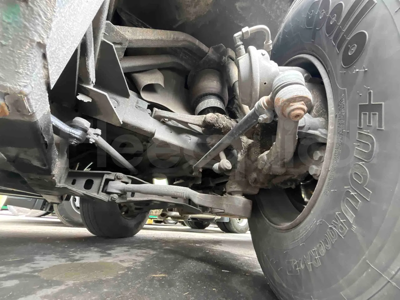 Mercedes-Benz Sideral 2000   A4RE10 - Euro5 - 260kW - 12.975mt - front shock absorbers left