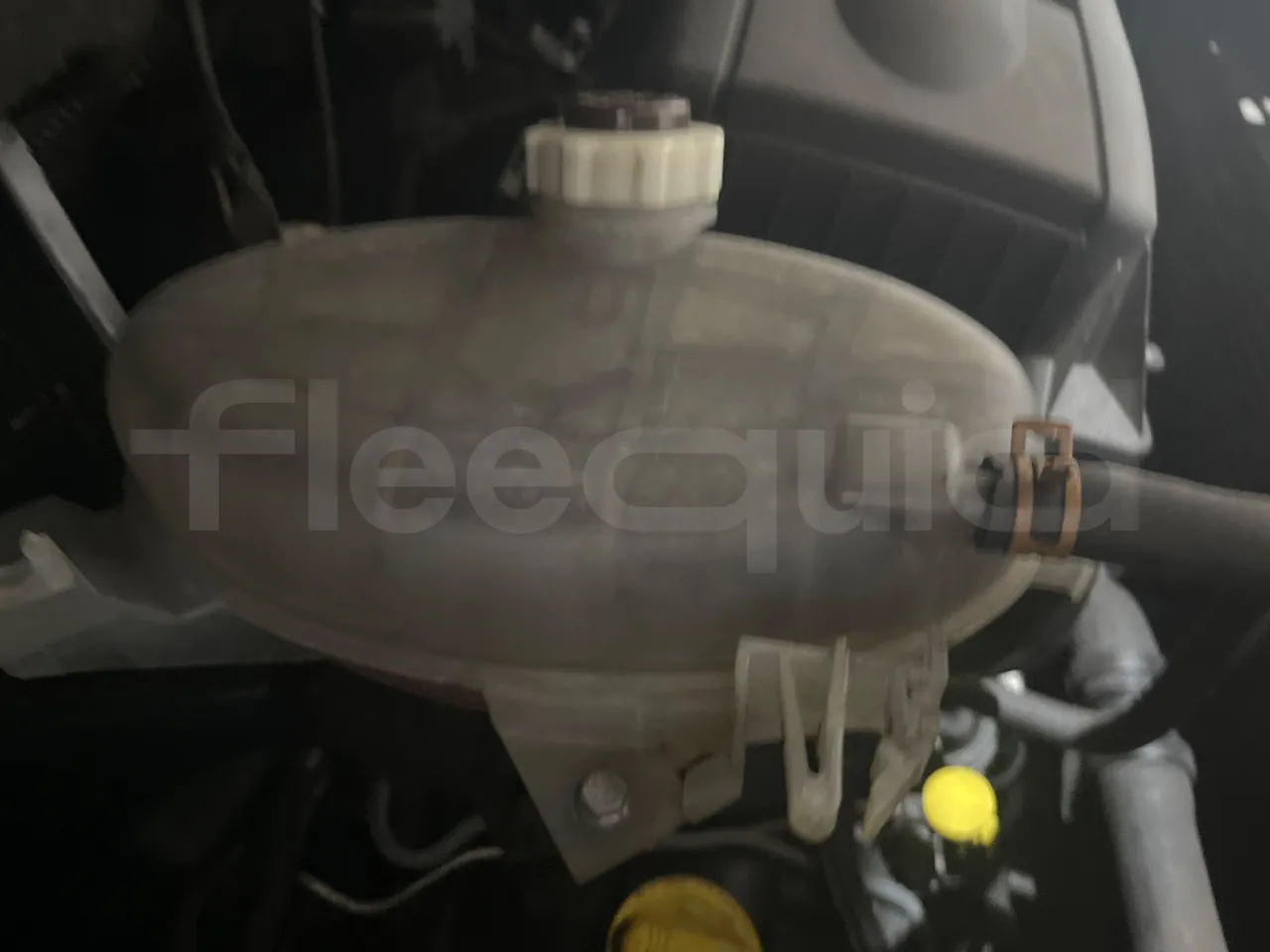 Nissan Interstar   X70B3B - Euro4 - 107kW - 5.899mt - engine plate photo