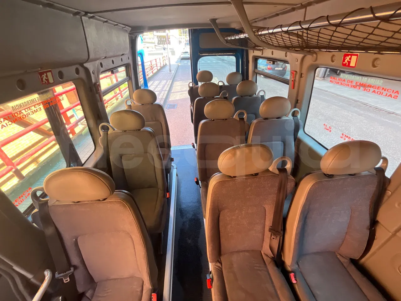 Nissan Interstar   X70B3B - Euro4 - 107kW - 5.899mt - interior reverse seats driver height