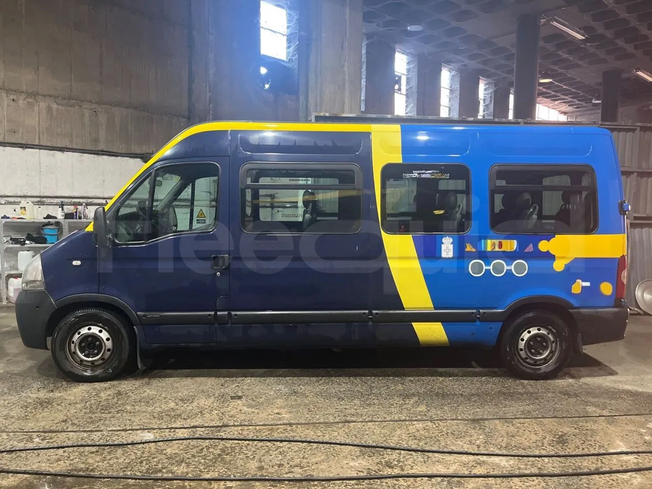 Nissan Interstar   X70B3B - Euro4 - 107kW - 5.899mt - left side photo
