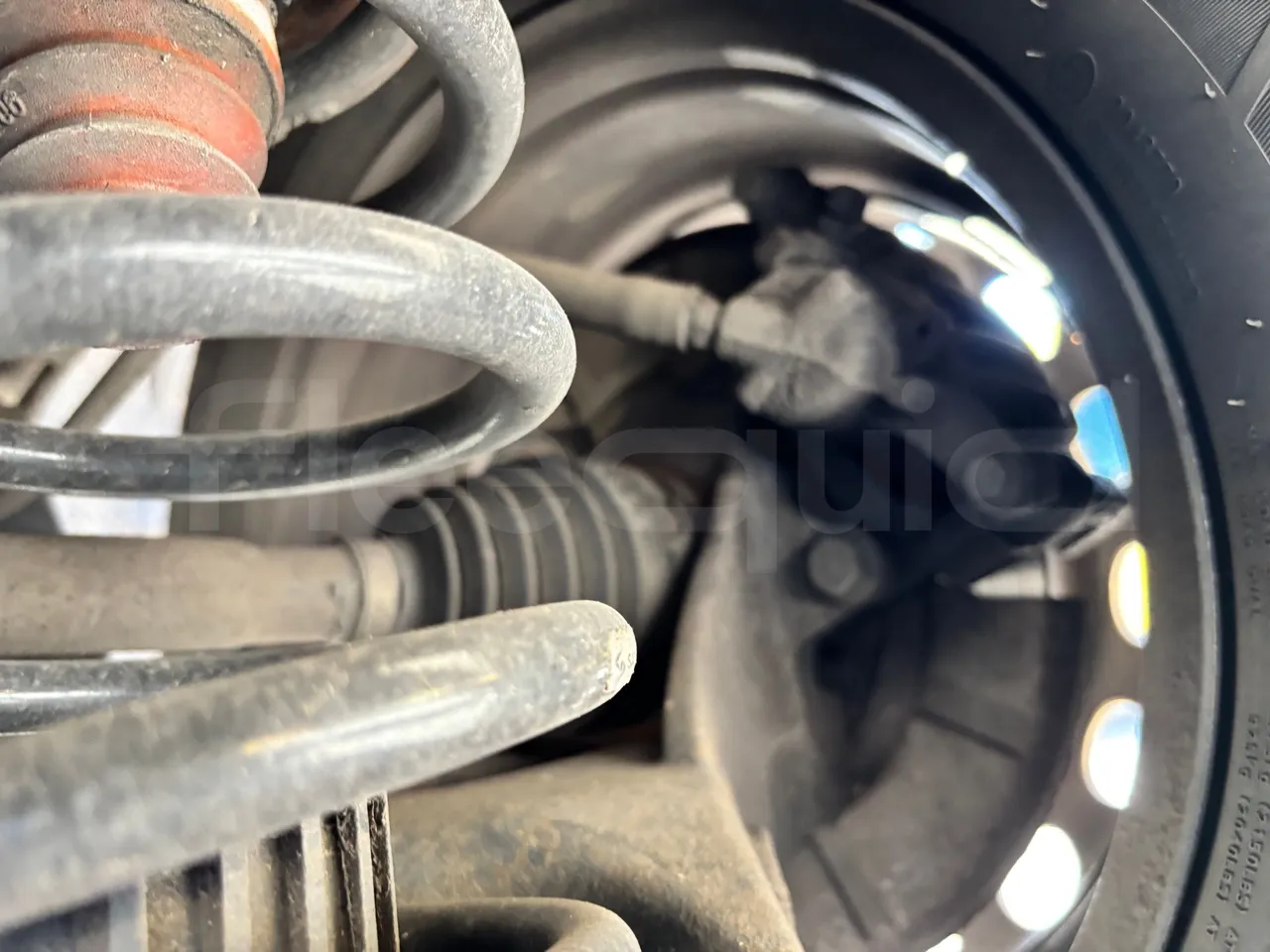 Mercedes-Benz Vito - Second Axle Caliper Brakes Right Side