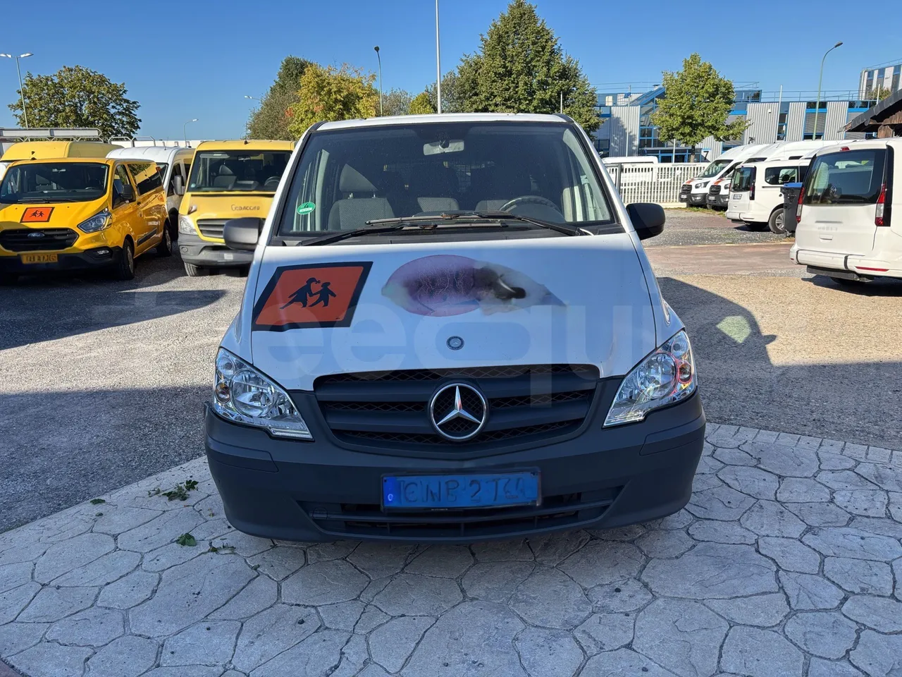 Mercedes-Benz Vito - Front