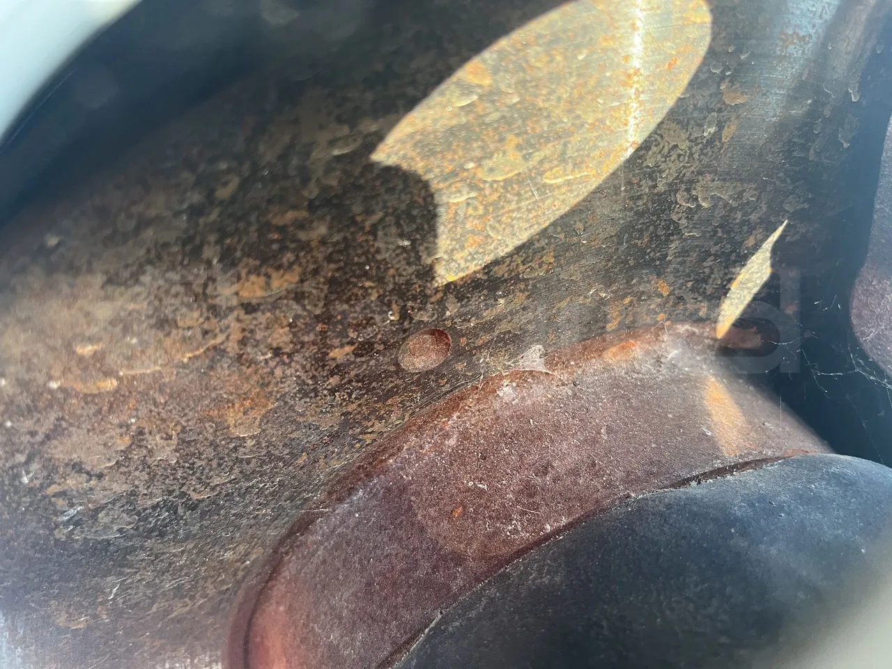 Iveco Daily - First Axle Discs Left Side