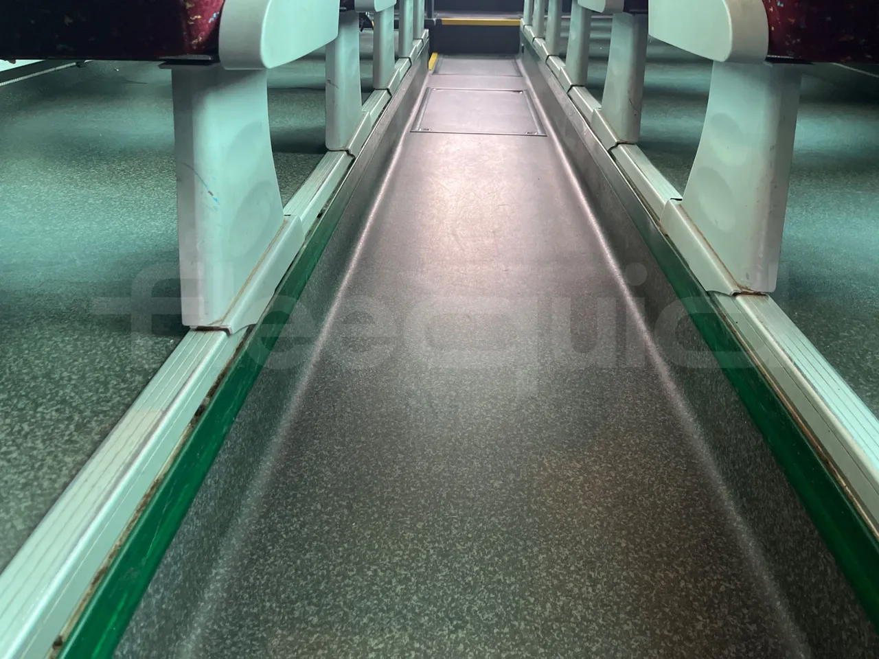 Mercedes-Benz OC 500 RF A4KF10 - EUR4 - 315kW - 12.000m - seat brackets photo