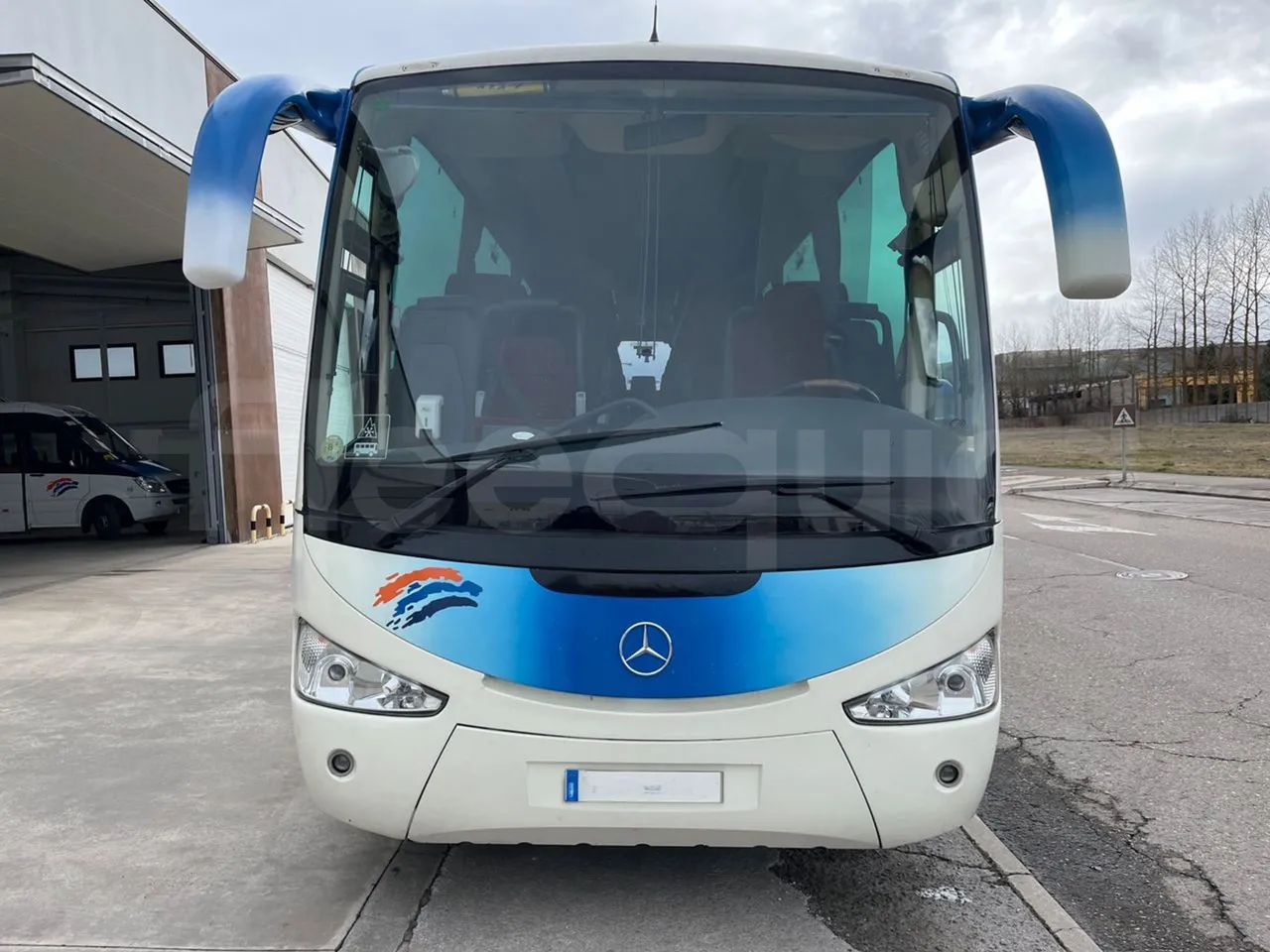 Mercedes-Benz OC 500 RF A4KF10 - EUR4 - 315kW - 12.000m - front photo