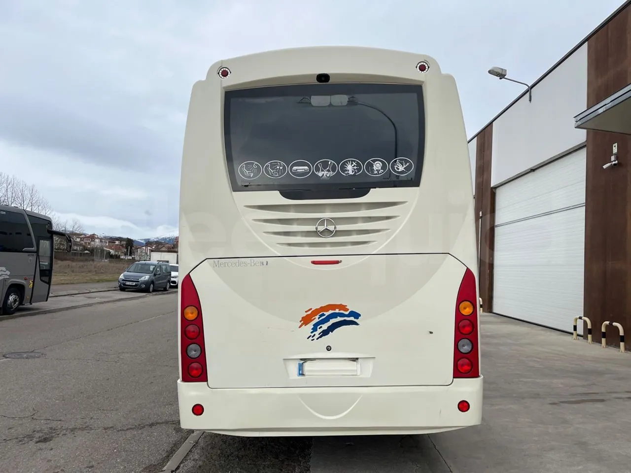 Mercedes-Benz OC 500 RF A4KF10 - EUR4 - 315kW - 12.000m - rear hatch closed