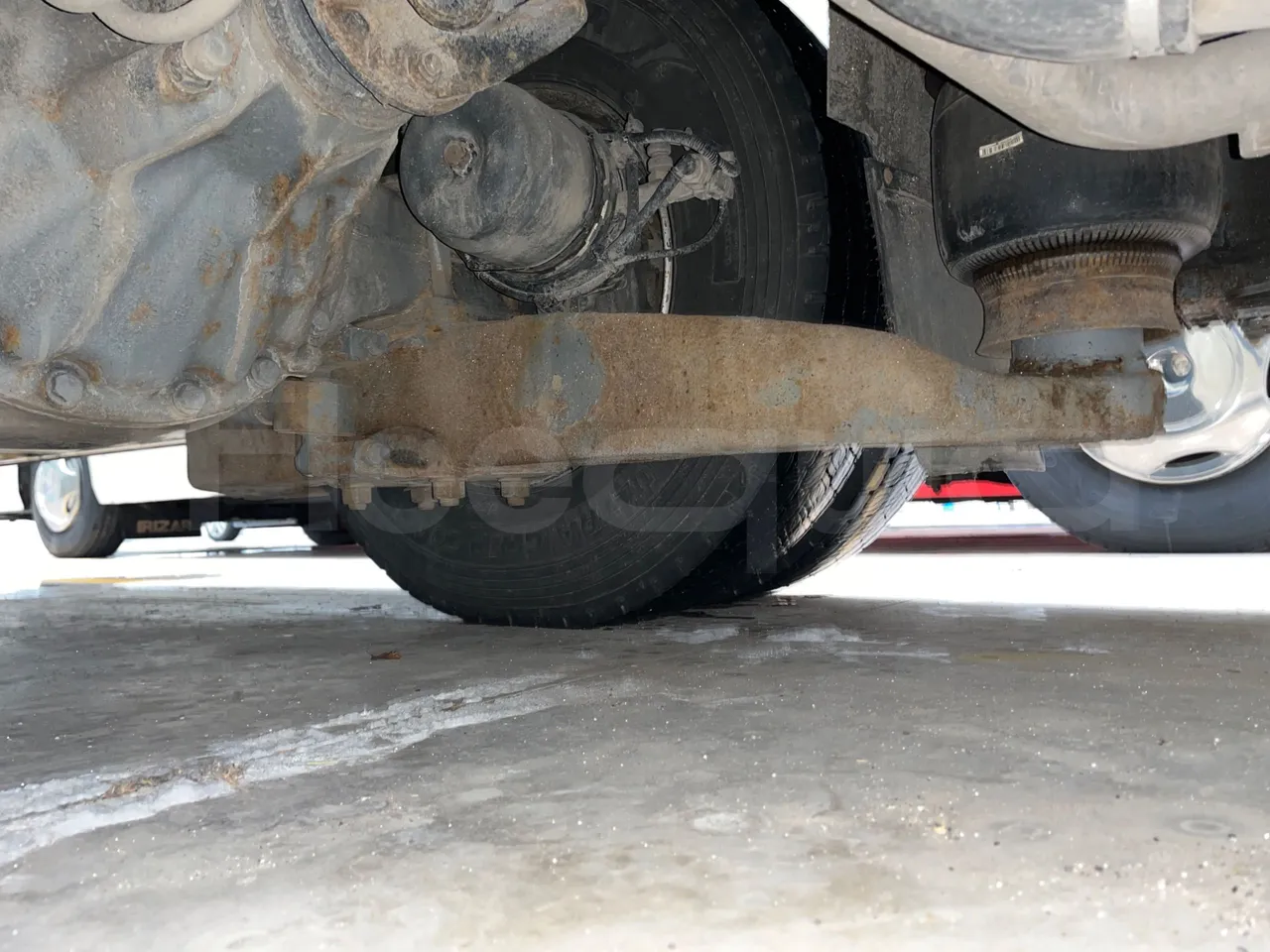 Mercedes-Benz OC 500 RF A4KF10 - EUR4 - 315kW - 12.000m - axle 3 left side