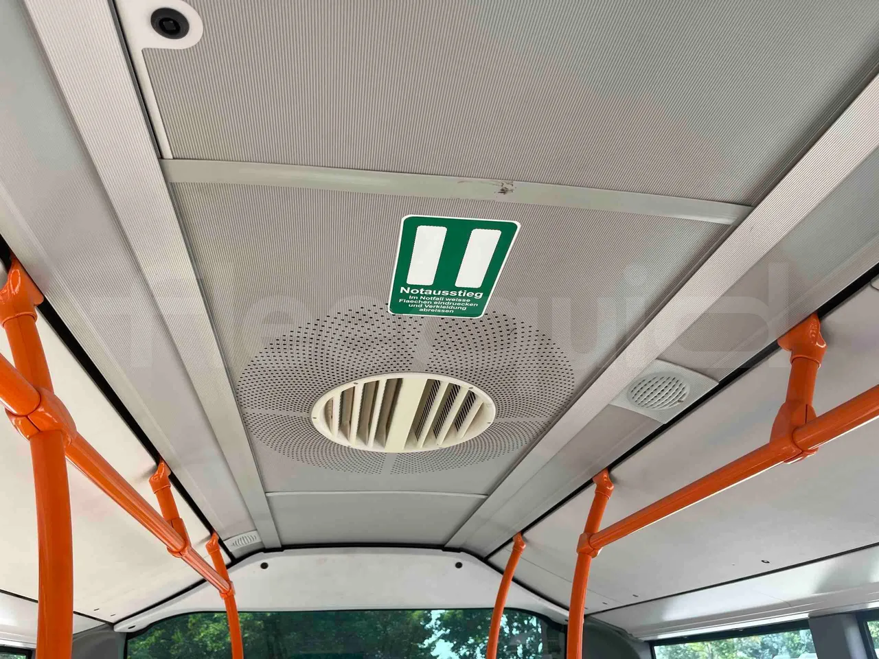 Mercedes-Benz Citaro - Roof Hatch 1