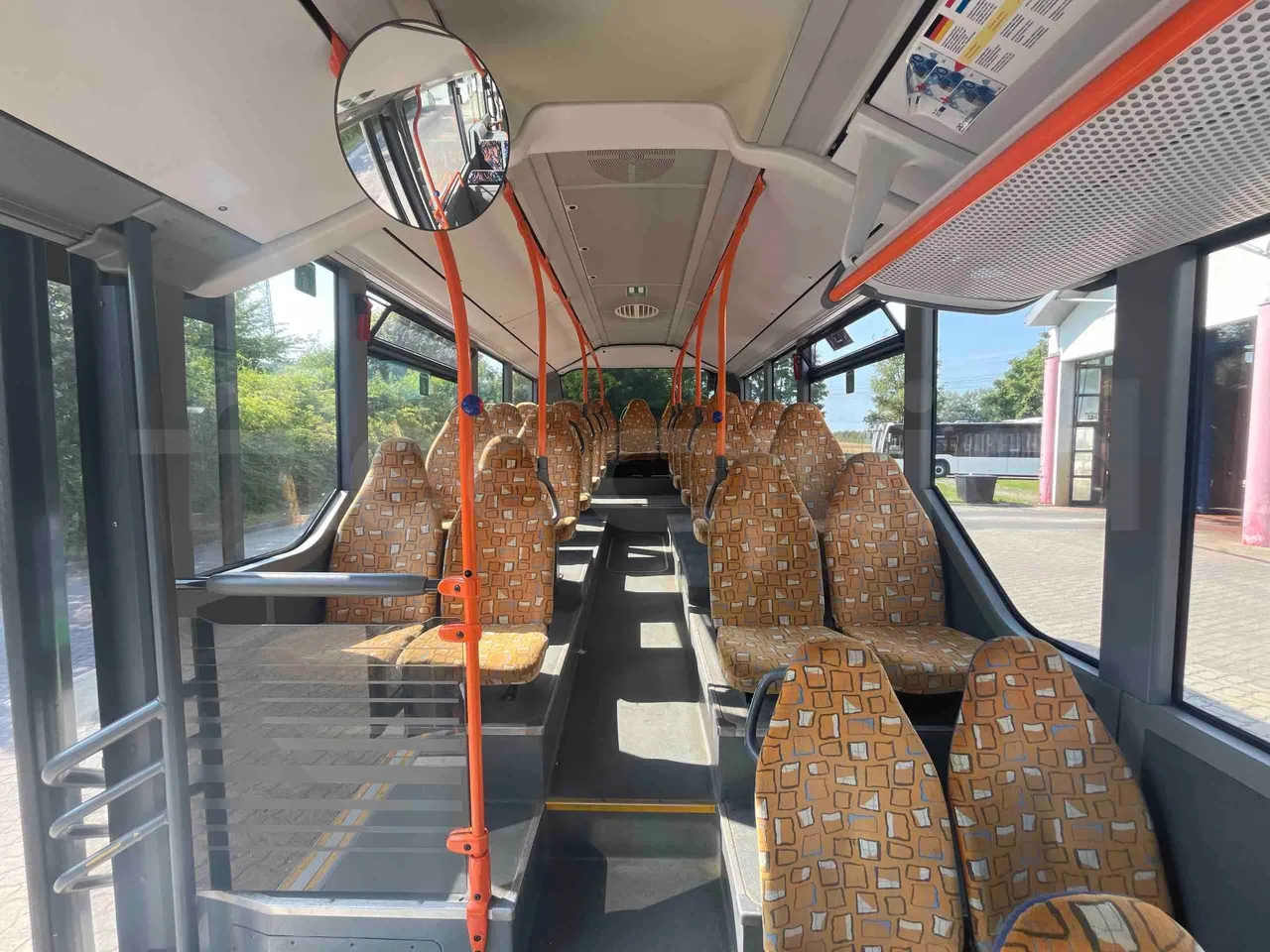 Mercedes-Benz Citaro - Reverse Seats From Middle Position