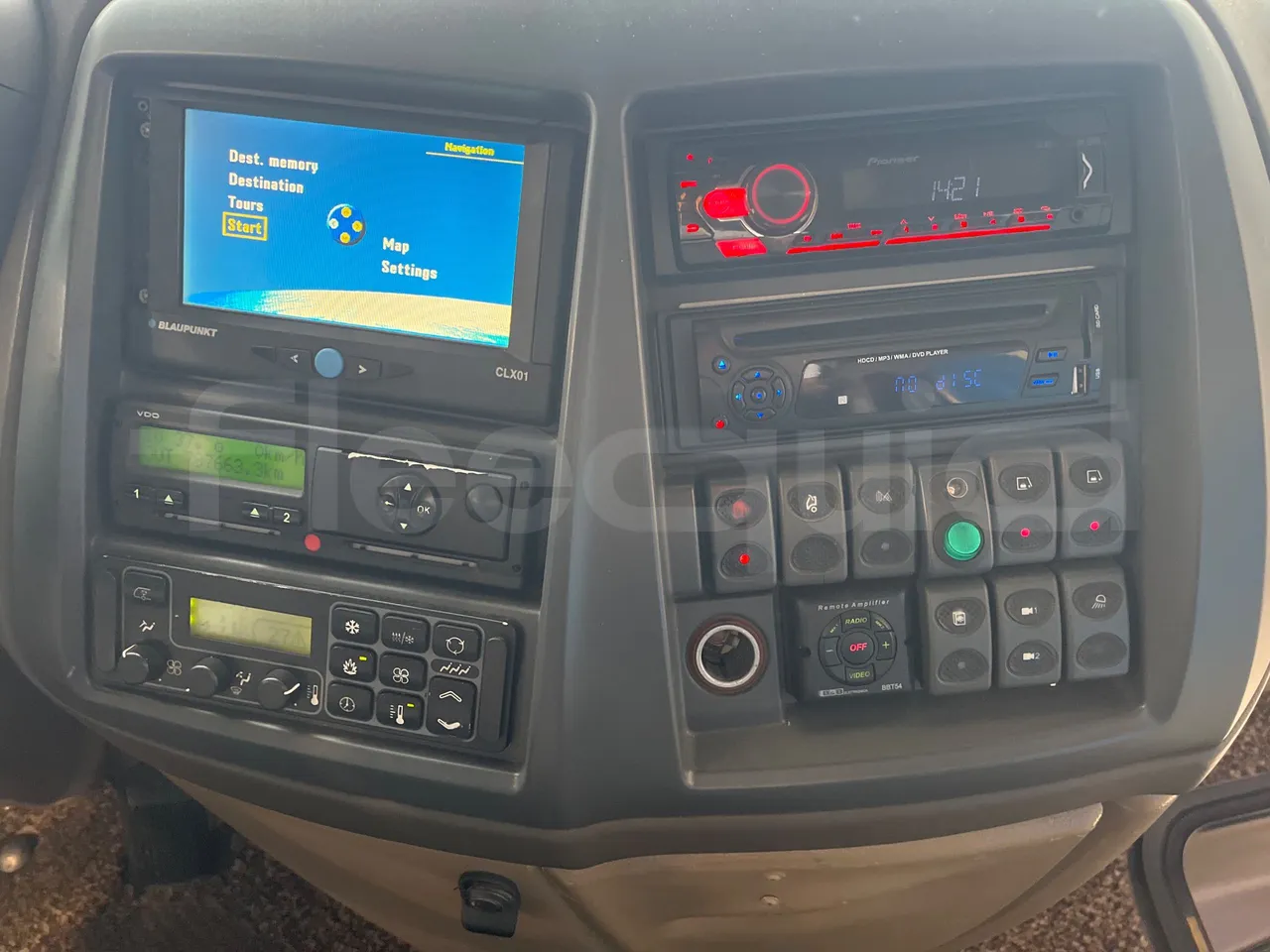 Iveco Irisbus France Magelys HD - Euro5 - 331kW - 12-250mt - radio accessories photo