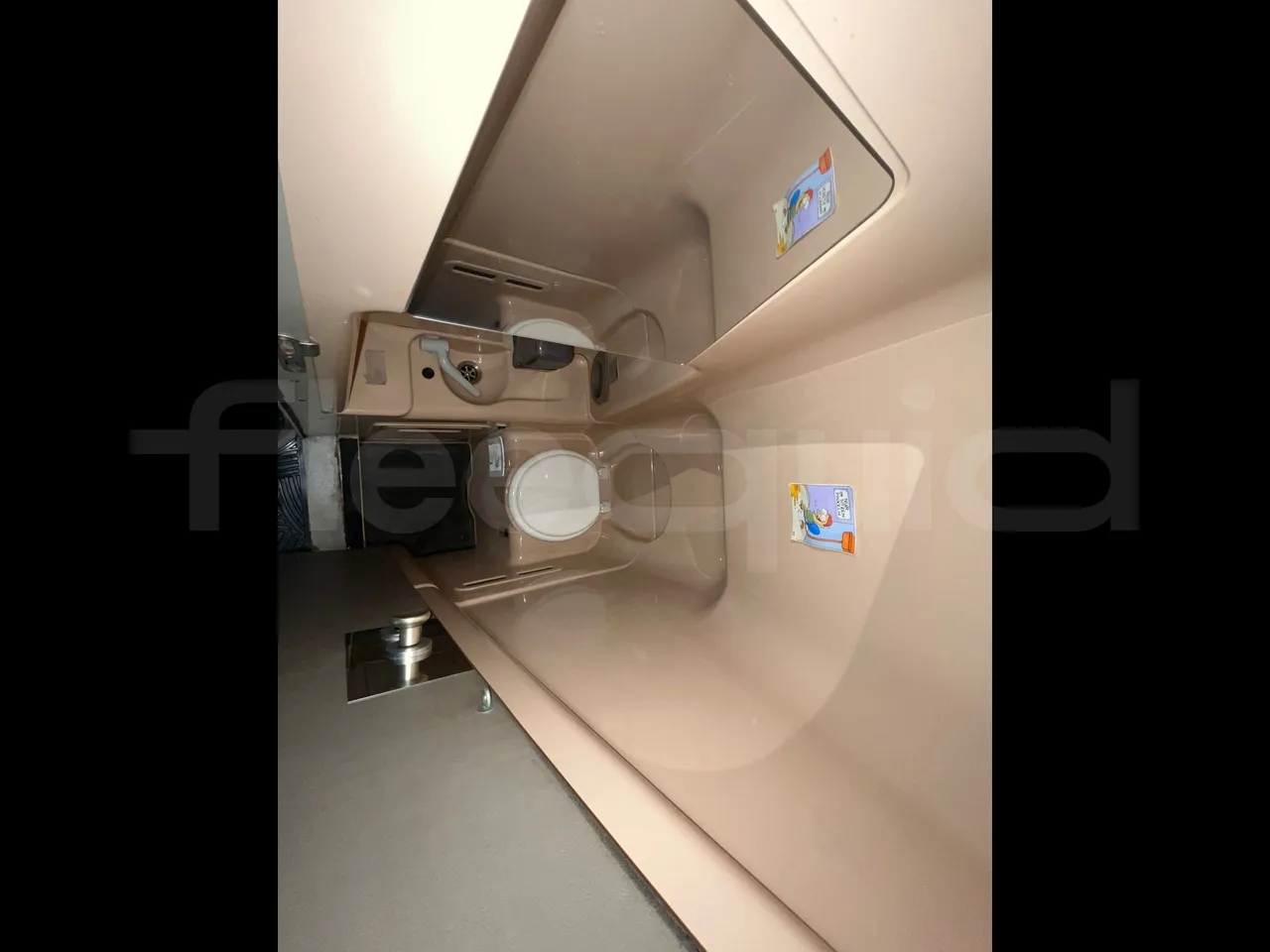 Iveco Irisbus France Magelys HD - Euro5 - 331kW - 12-250mt - toilette accessories photo