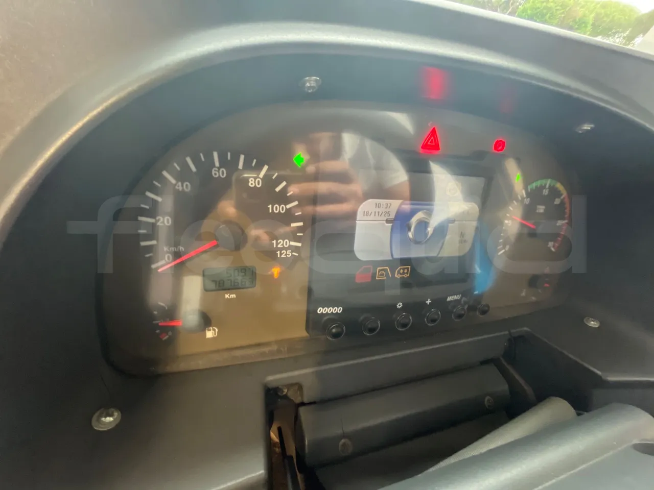 Iveco Irisbus France Magelys HD - Euro5 - 331kW - 12-250mt - dashboard lights on